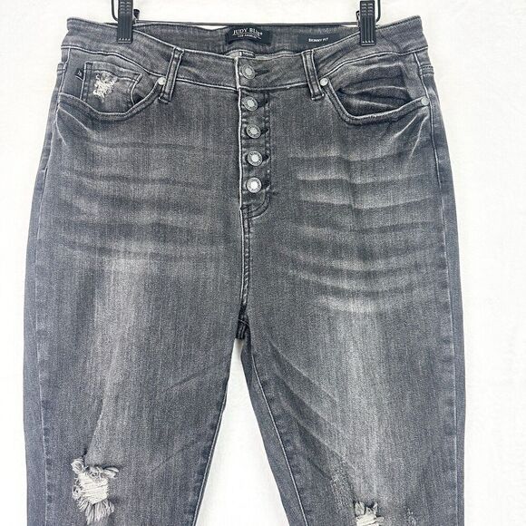 Judy Blue Button Fly Skinny Jeans Size 15/32 Black Distressed Raw Chewed Hem - Picture 3 of 8